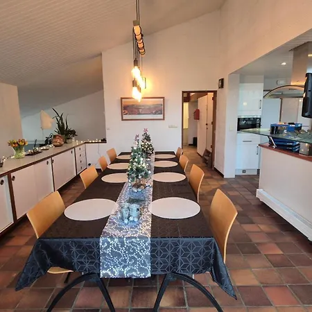 Chevron Villa